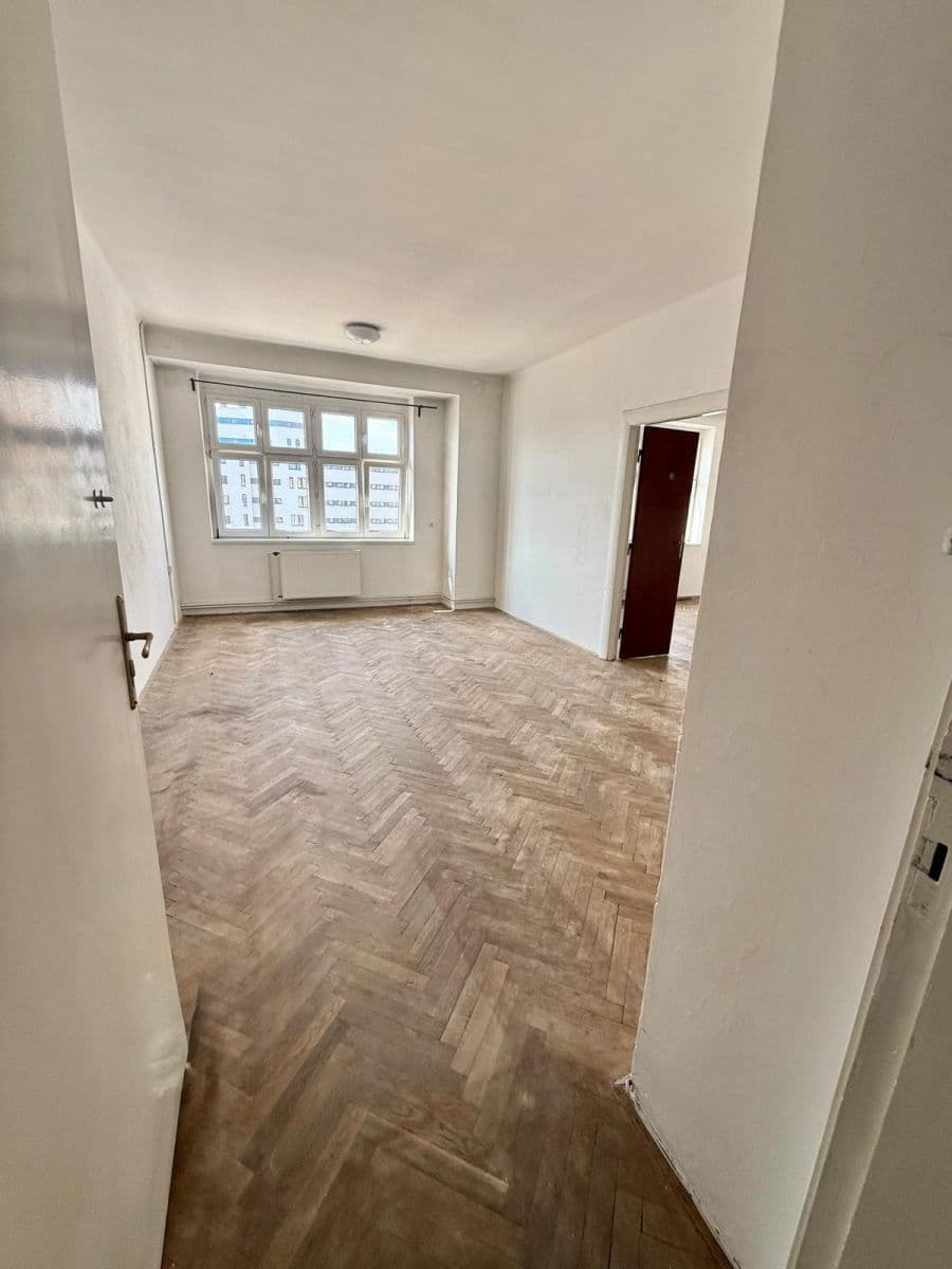 Prenájom bytu 4-izbový 138 m², Skořepka, Brno, Jihomoravský kraj Prenájom bytu 4-izbový 138 m², Skořepka, Brno, Jihomoravský kraj