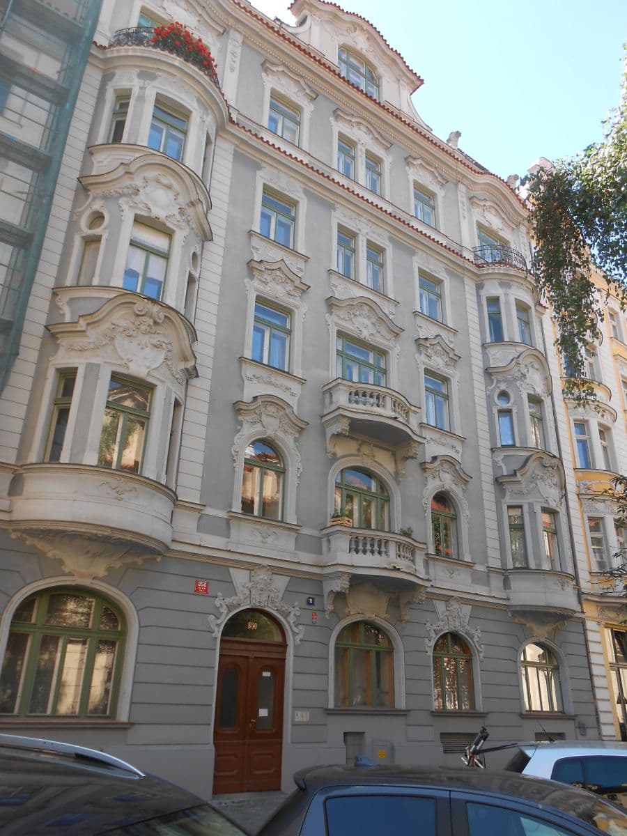 Prenájom bytu 2-izbový 79 m², U Milosrdných, Praha, Praha Prenájom bytu 2-izbový 79 m², U Milosrdných, Praha, Praha