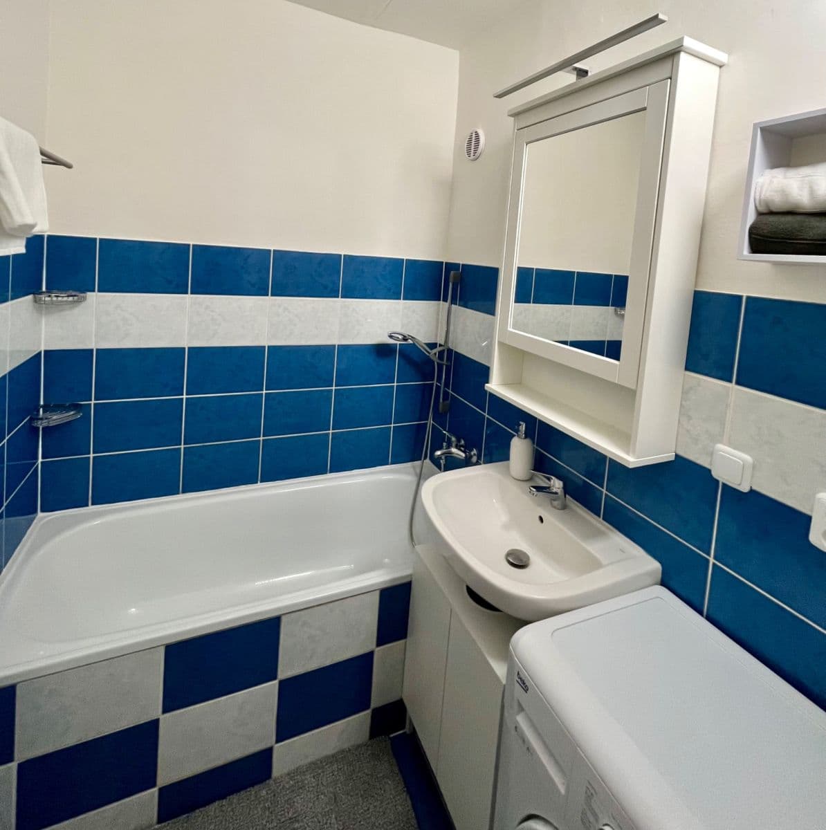 Prenájom bytu 2-izbový 47 m², Oblá, Brno, Jihomoravský kraj Prenájom bytu 2-izbový 47 m², Oblá, Brno, Jihomoravský kraj