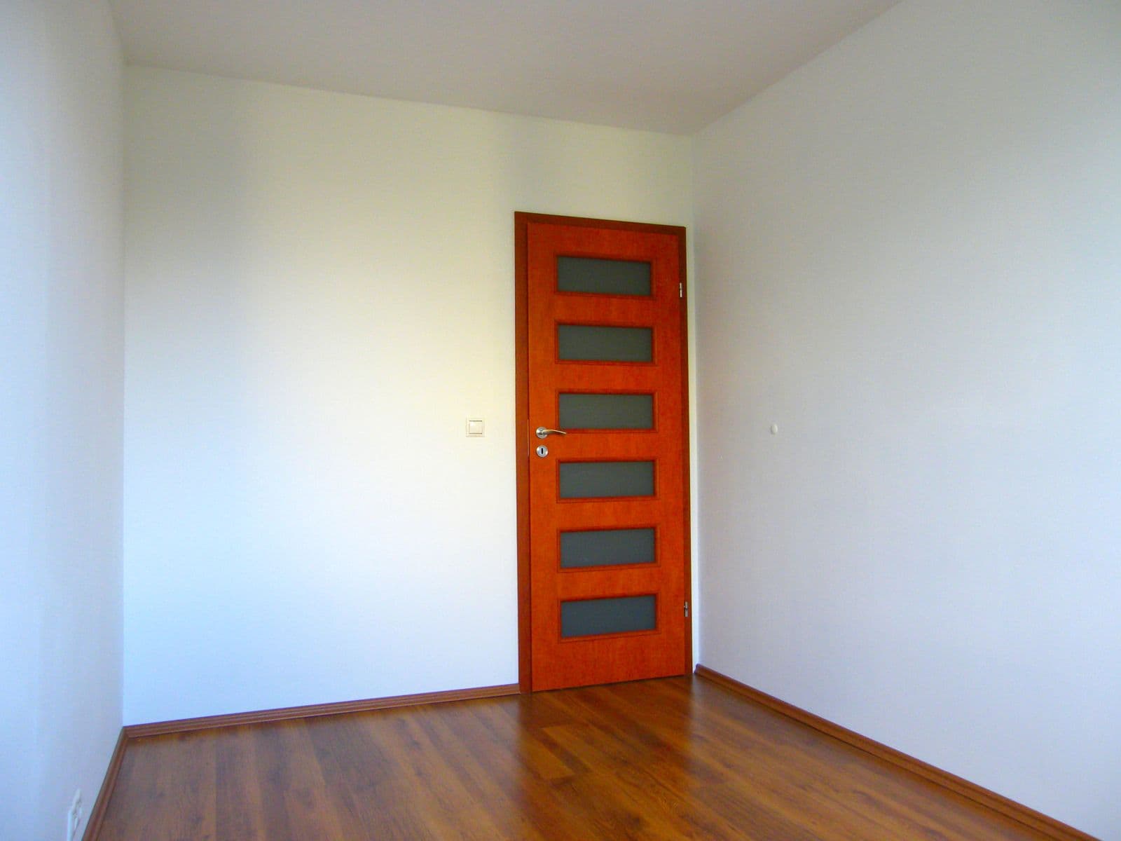 Prenájom bytu 3-izbový 67 m², Rimavské Soboty, Kolín, Středočeský kraj Prenájom bytu 3-izbový 67 m², Rimavské Soboty, Kolín, Středočeský kraj