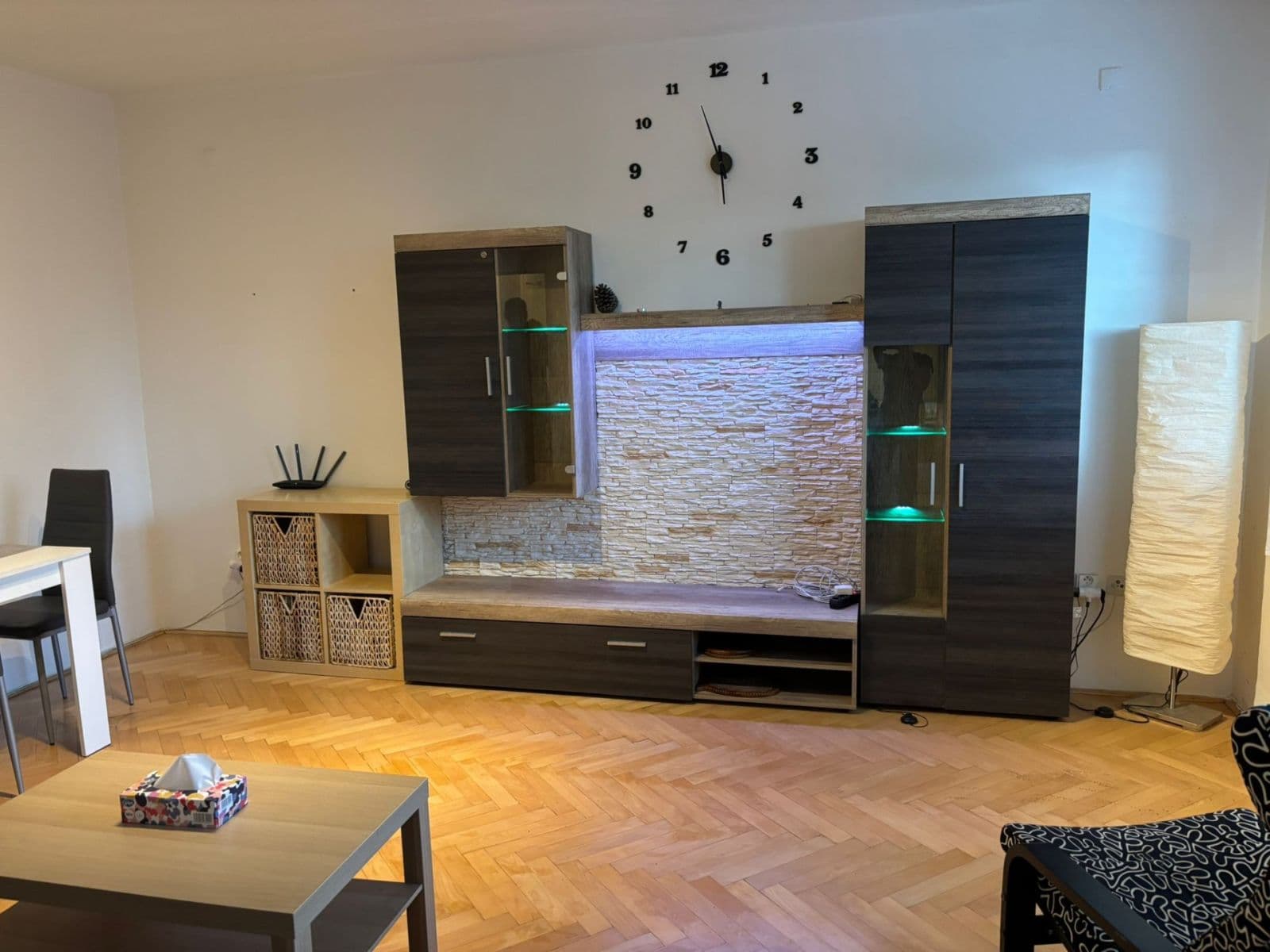 Prenájom bytu 2-izbový 56 m², Pospíšilova, Hradec Králové, Královéhradecký kraj Prenájom bytu 2-izbový 56 m², Pospíšilova, Hradec Králové, Královéhradecký kraj