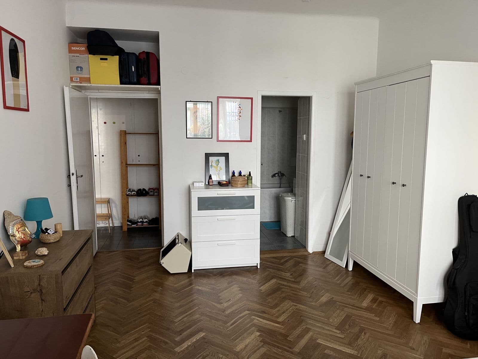 Prenájom bytu 41 m², Kouřimská, Praha, Praha Prenájom bytu 41 m², Kouřimská, Praha, Praha