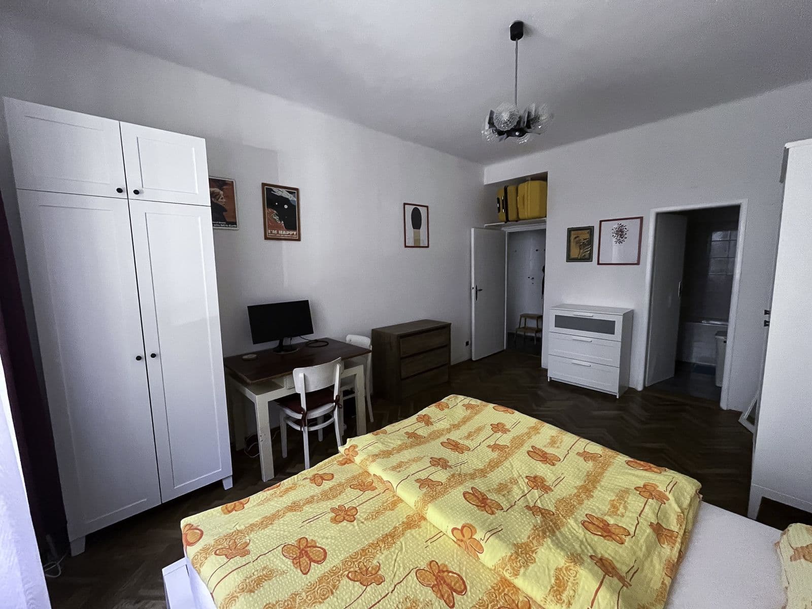 Prenájom bytu 41 m², Kouřimská, Praha, Praha Prenájom bytu 41 m², Kouřimská, Praha, Praha