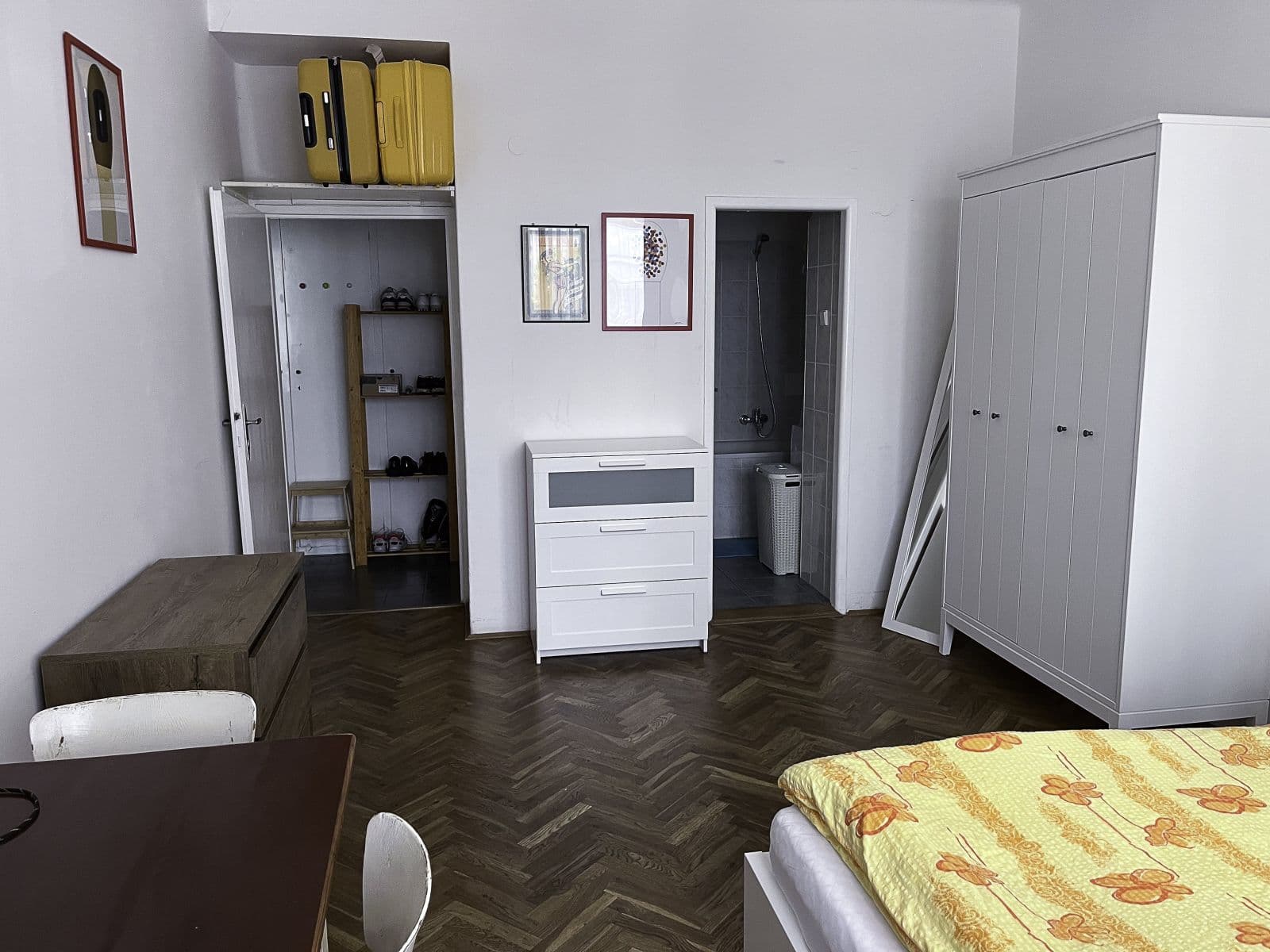 Prenájom bytu 41 m², Kouřimská, Praha, Praha Prenájom bytu 41 m², Kouřimská, Praha, Praha