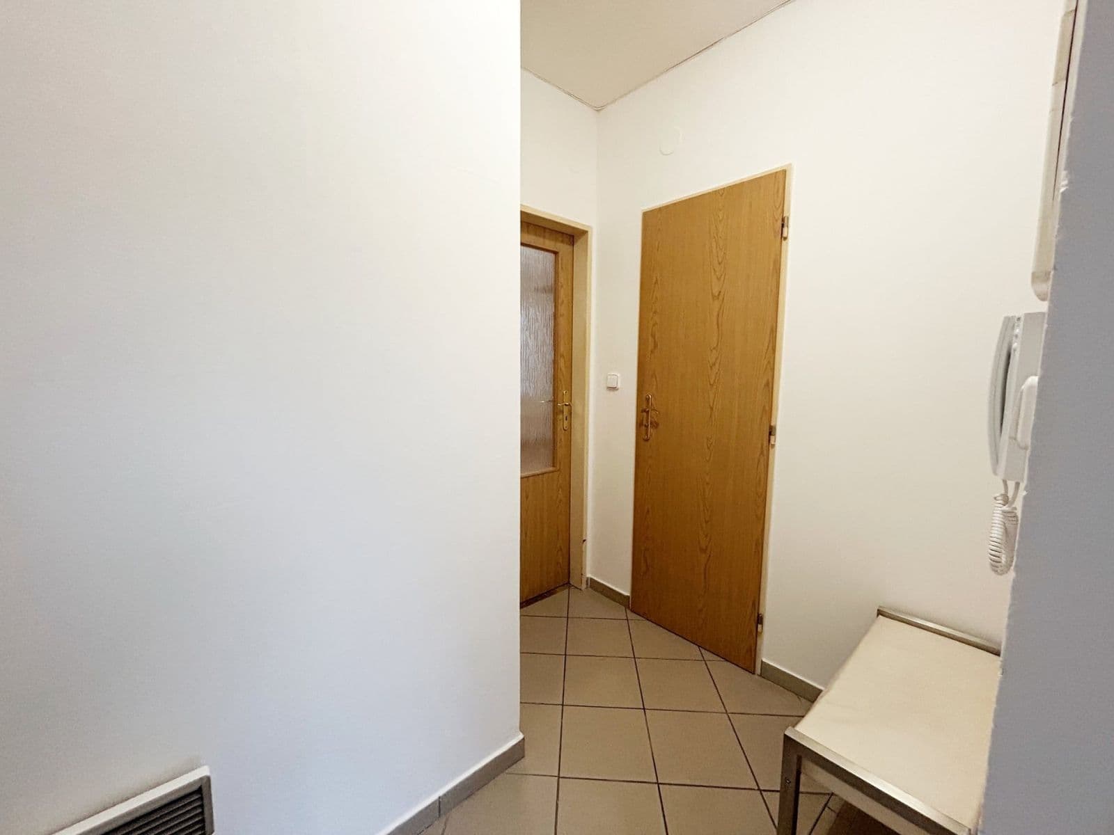 Prenájom bytu 1-izbový 31 m², Novovysočanská, Praha, Praha Prenájom bytu 1-izbový 31 m², Novovysočanská, Praha, Praha