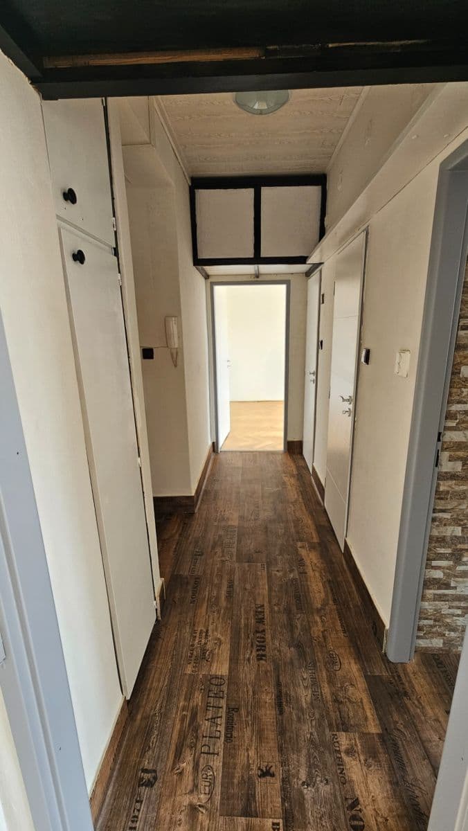 Predaj bytu 2-izbový 54 m², Sládkova, Úpice, Královéhradecký kraj Predaj bytu 2-izbový 54 m², Sládkova, Úpice, Královéhradecký kraj