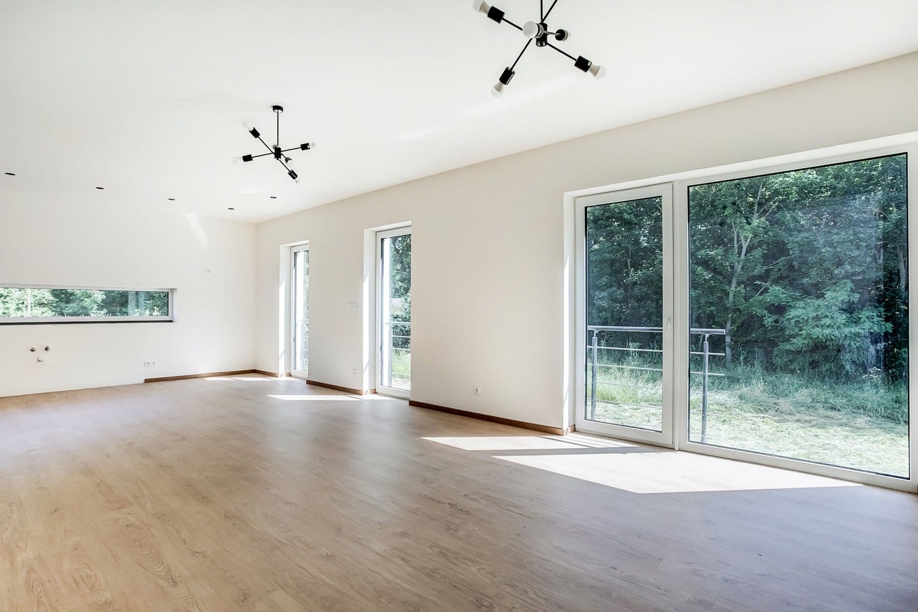 Predaj domu 159 m², pozemek 879 m², U Lesíka, Nová Ves, Středočeský kraj Predaj domu 159 m², pozemek 879 m², U Lesíka, Nová Ves, Středočeský kraj