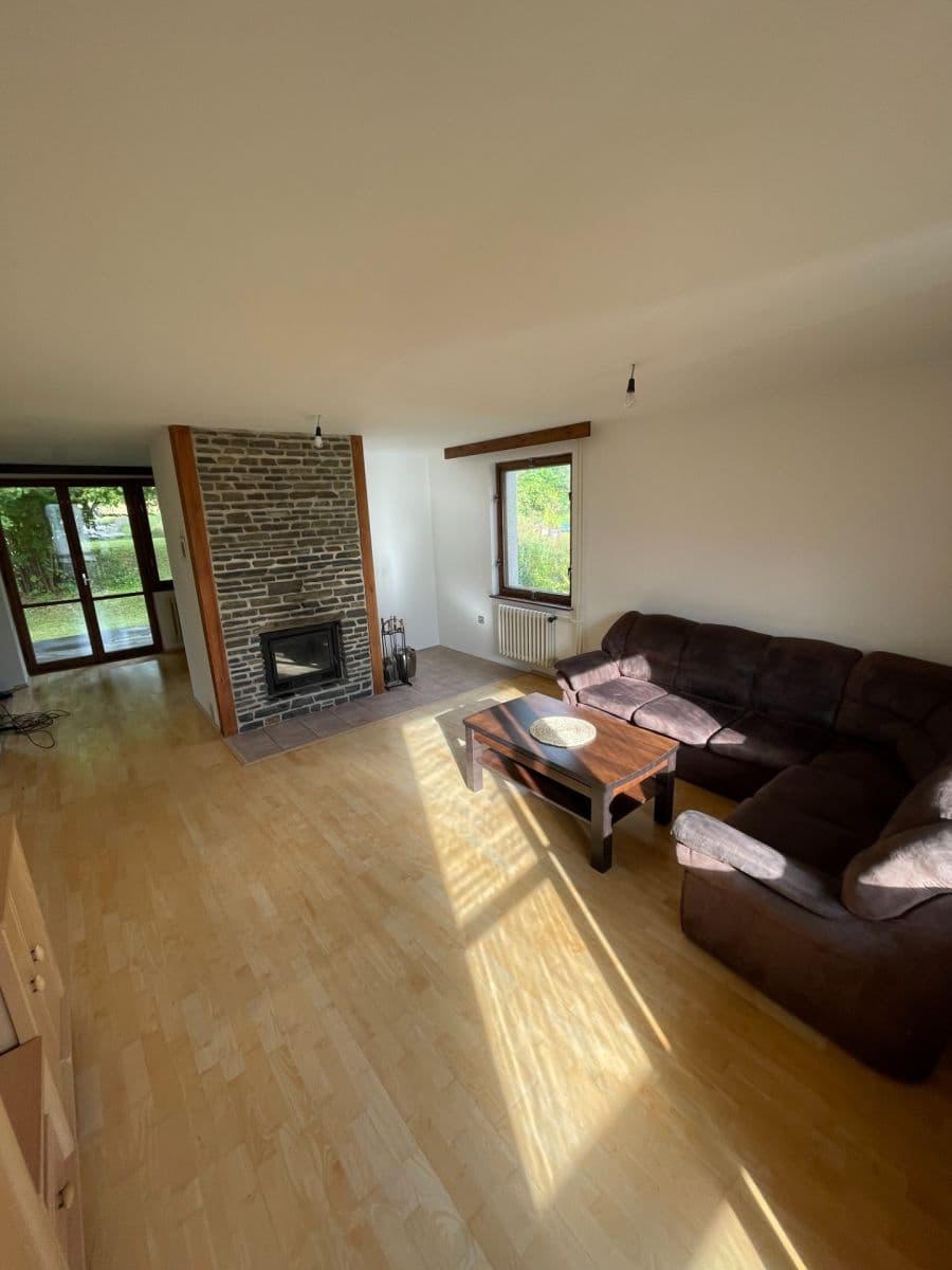 Prenájom domu 260 m², pozemek 132 m², Jabloňová, Rudolfov, Jihočeský kraj Prenájom domu 260 m², pozemek 132 m², Jabloňová, Rudolfov, Jihočeský kraj