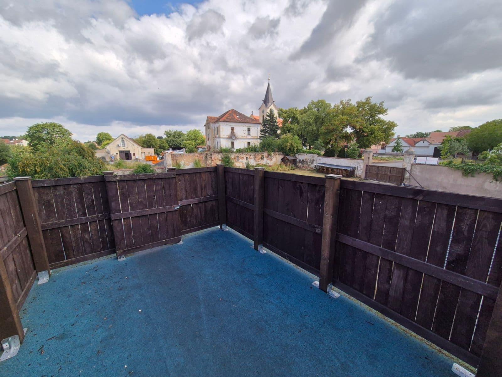 Prenájom domu 510 m², pozemok 1.000 m², Náves sv. Petra a Pavla, Zlatníky-Hodkovice, Středočeský kraj Prenájom domu 510 m², pozemok 1.000 m², Náves sv. Petra a Pavla, Zlatníky-Hodkovice, Středočeský kraj
