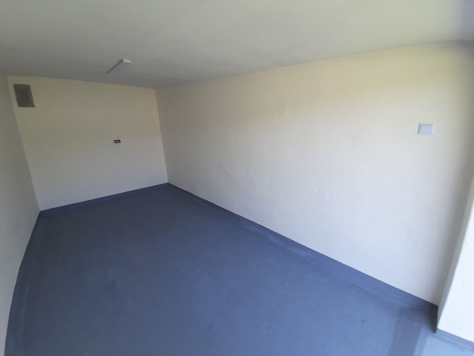 Predaj garáže 18 m², Plzeň, Plzeňský kraj Predaj garáže 18 m², Plzeň, Plzeňský kraj