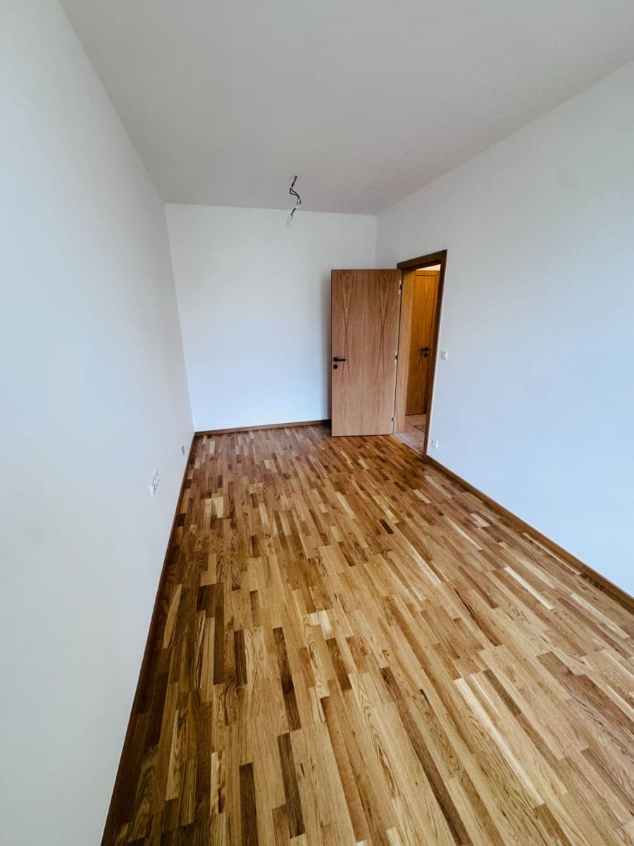 Prenájom bytu 2-izbový 70 m², Čápkova, Brno, Jihomoravský kraj Prenájom bytu 2-izbový 70 m², Čápkova, Brno, Jihomoravský kraj