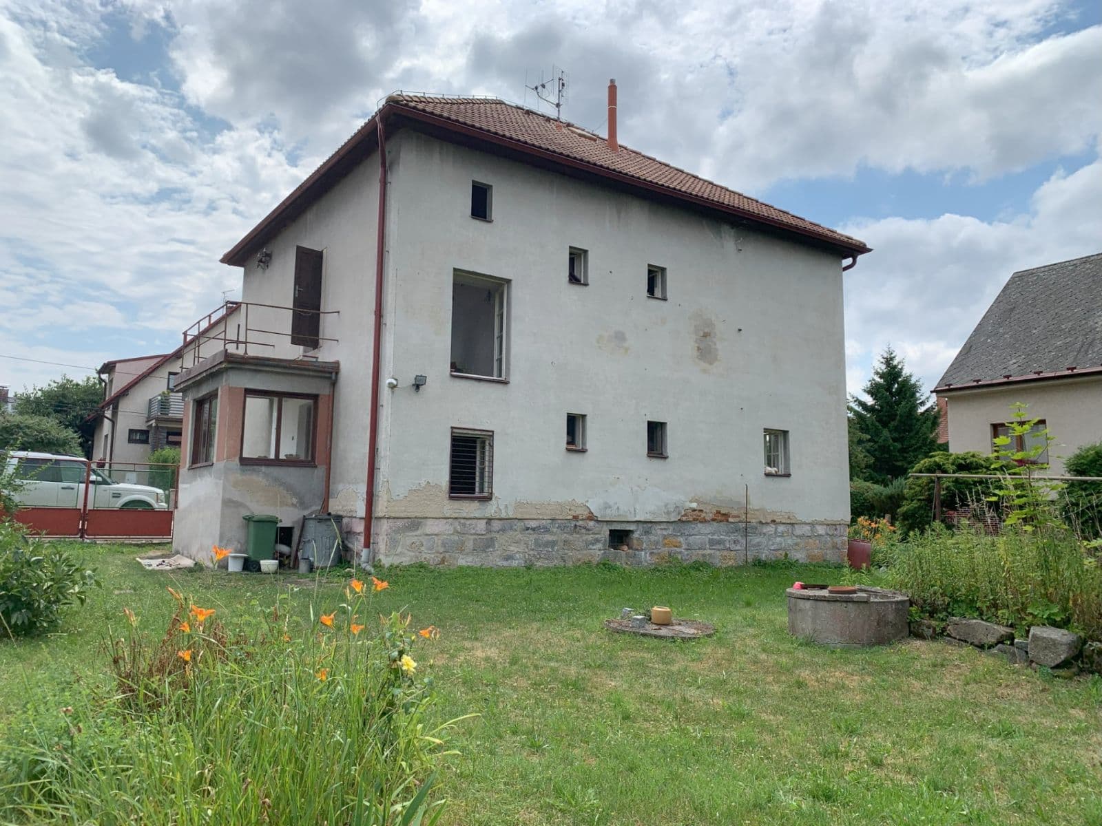 Predaj domu 200 m², pozemek 1.282 m², Požárníků, Dolní Bousov, Středočeský kraj Predaj domu 200 m², pozemek 1.282 m², Požárníků, Dolní Bousov, Středočeský kraj