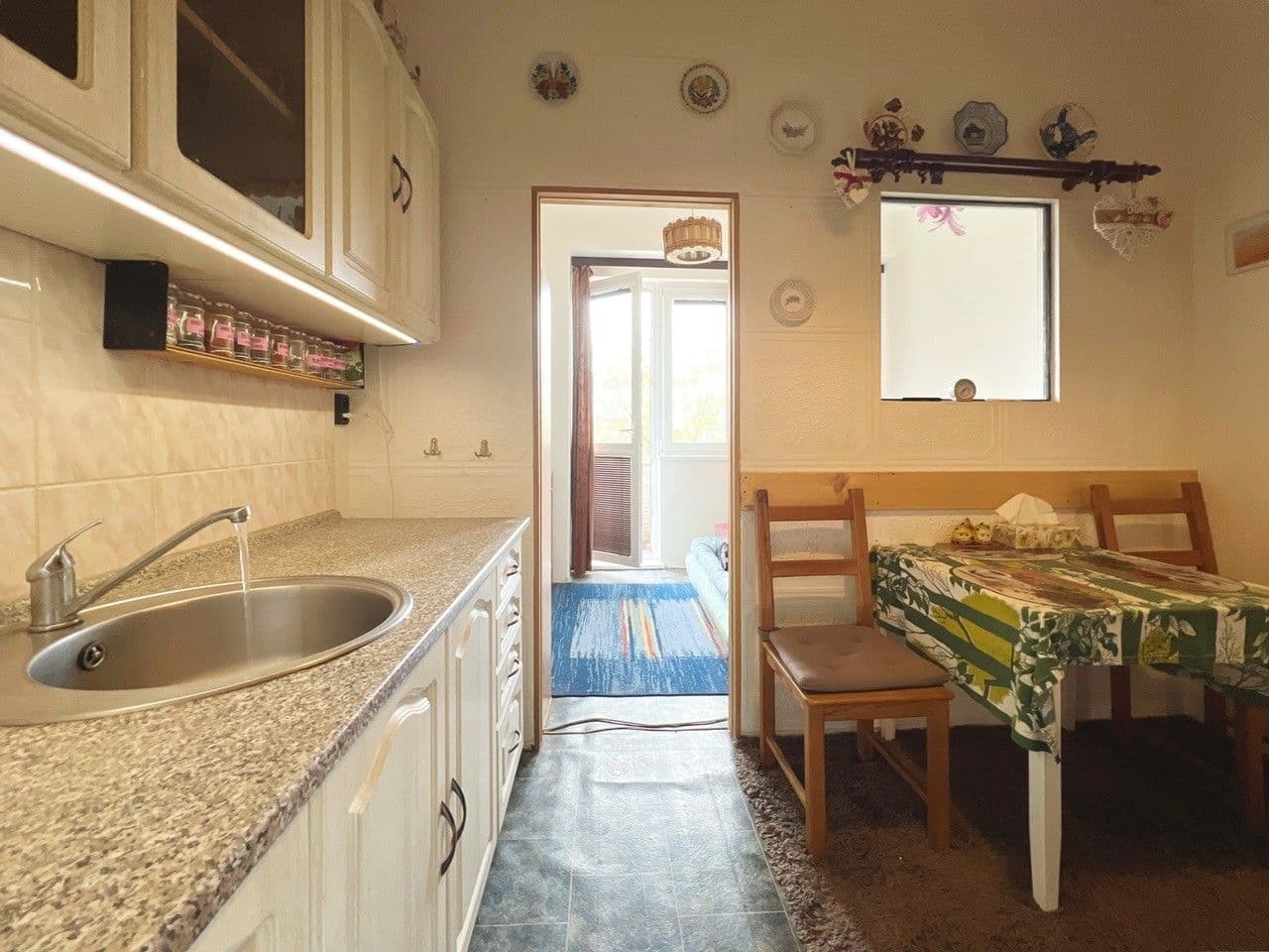 Prenájom bytu 2-izbový 52 m², K Moravině, Praha, Praha Prenájom bytu 2-izbový 52 m², K Moravině, Praha, Praha