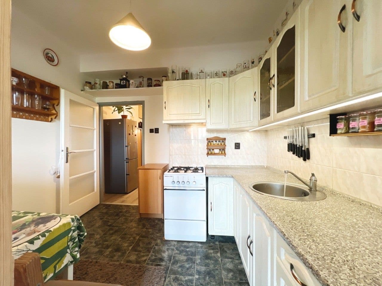 Prenájom bytu 2-izbový 52 m², K Moravině, Praha, Praha Prenájom bytu 2-izbový 52 m², K Moravině, Praha, Praha