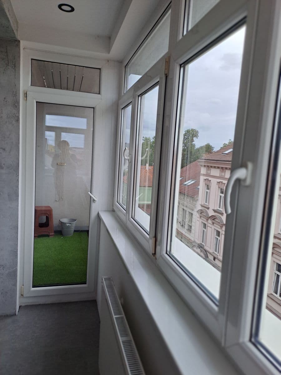 Prenájom bytu 4-izbový 107 m², Nová, České Budějovice, Jihočeský kraj Prenájom bytu 4-izbový 107 m², Nová, České Budějovice, Jihočeský kraj