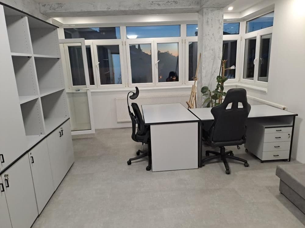 Prenájom bytu 4-izbový 107 m², Nová, České Budějovice, Jihočeský kraj Prenájom bytu 4-izbový 107 m², Nová, České Budějovice, Jihočeský kraj