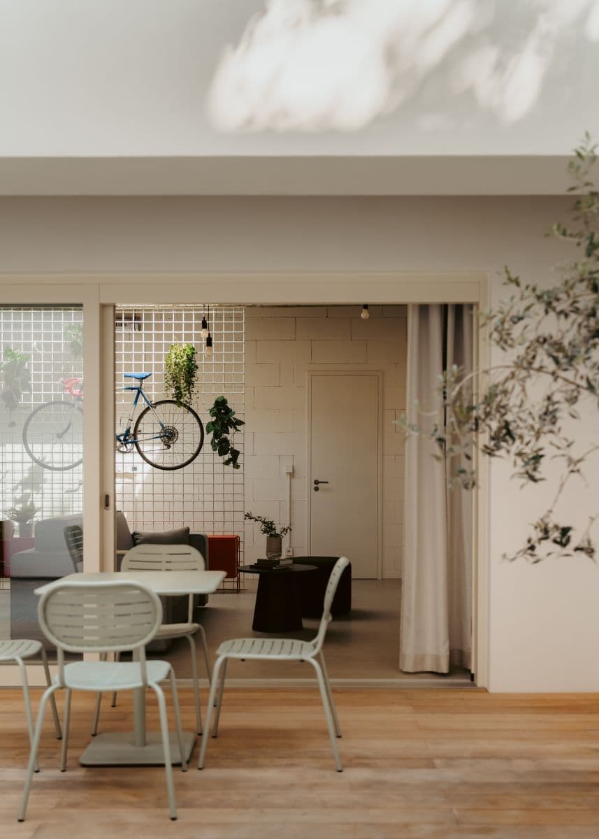 Prenájom bytu 80 m², Sevastopolská, Praha, Praha Prenájom bytu 80 m², Sevastopolská, Praha, Praha