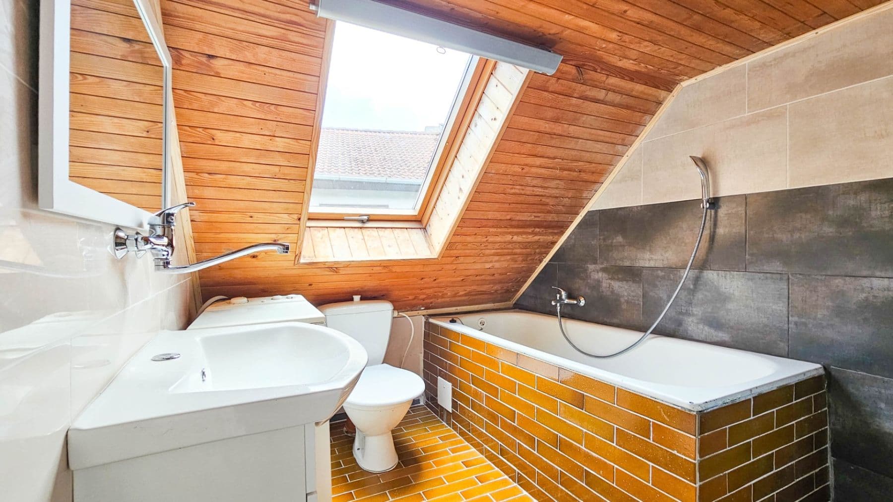 Predaj domu 146 m², pozemek 27 m², Pražská, Stříbrná Skalice, Středočeský kraj Predaj domu 146 m², pozemek 27 m², Pražská, Stříbrná Skalice, Středočeský kraj