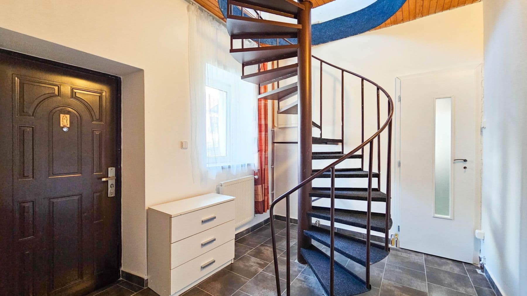 Predaj domu 146 m², pozemek 27 m², Pražská, Stříbrná Skalice, Středočeský kraj Predaj domu 146 m², pozemek 27 m², Pražská, Stříbrná Skalice, Středočeský kraj