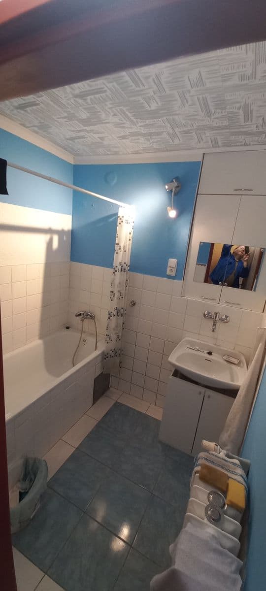 Prenájom bytu 2-izbový 53 m², Husova, Strakonice, Jihočeský kraj Prenájom bytu 2-izbový 53 m², Husova, Strakonice, Jihočeský kraj