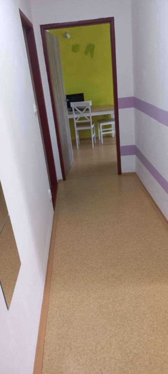 Prenájom bytu 2-izbový 53 m², Husova, Strakonice, Jihočeský kraj Prenájom bytu 2-izbový 53 m², Husova, Strakonice, Jihočeský kraj