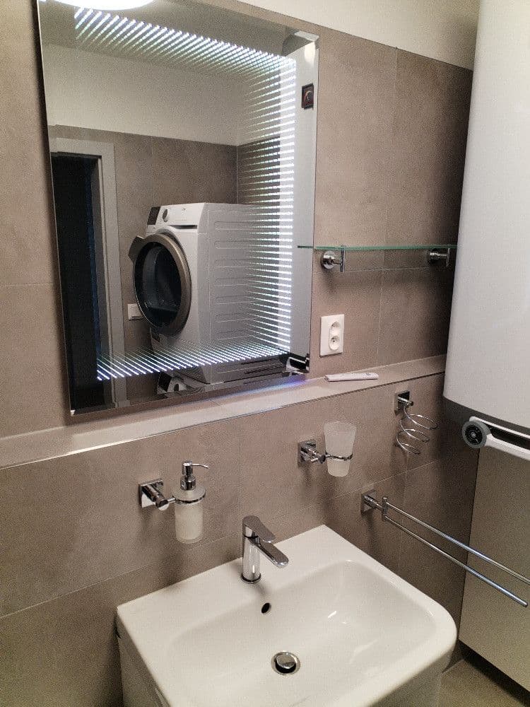 Predaj bytu 2-izbový 63 m², Nové Dvory-Podhůří, Frýdek-Místek, Moravskoslezský kraj Predaj bytu 2-izbový 63 m², Nové Dvory-Podhůří, Frýdek-Místek, Moravskoslezský kraj