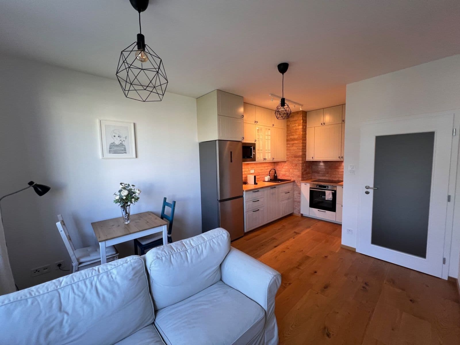 Prenájom bytu 2-izbový 40 m², Žižkova, Horoměřice, Středočeský kraj Prenájom bytu 2-izbový 40 m², Žižkova, Horoměřice, Středočeský kraj