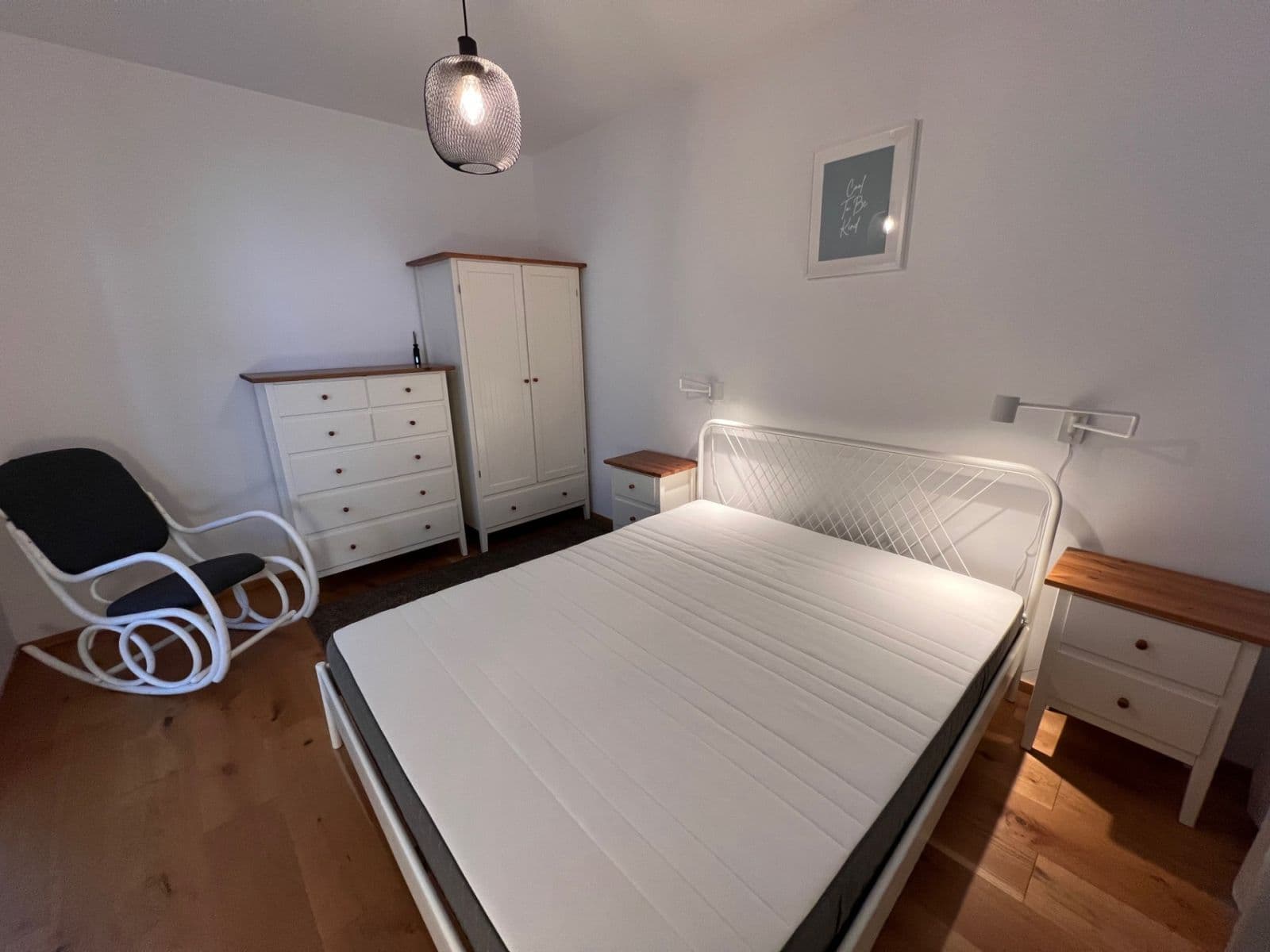 Prenájom bytu 2-izbový 40 m², Žižkova, Horoměřice, Středočeský kraj Prenájom bytu 2-izbový 40 m², Žižkova, Horoměřice, Středočeský kraj