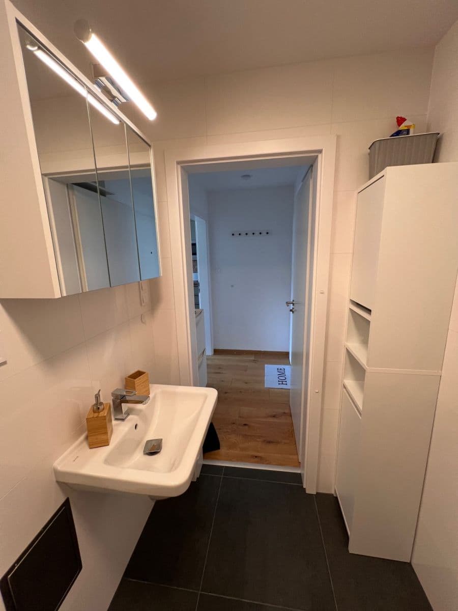 Prenájom bytu 2-izbový 40 m², Žižkova, Horoměřice, Středočeský kraj Prenájom bytu 2-izbový 40 m², Žižkova, Horoměřice, Středočeský kraj