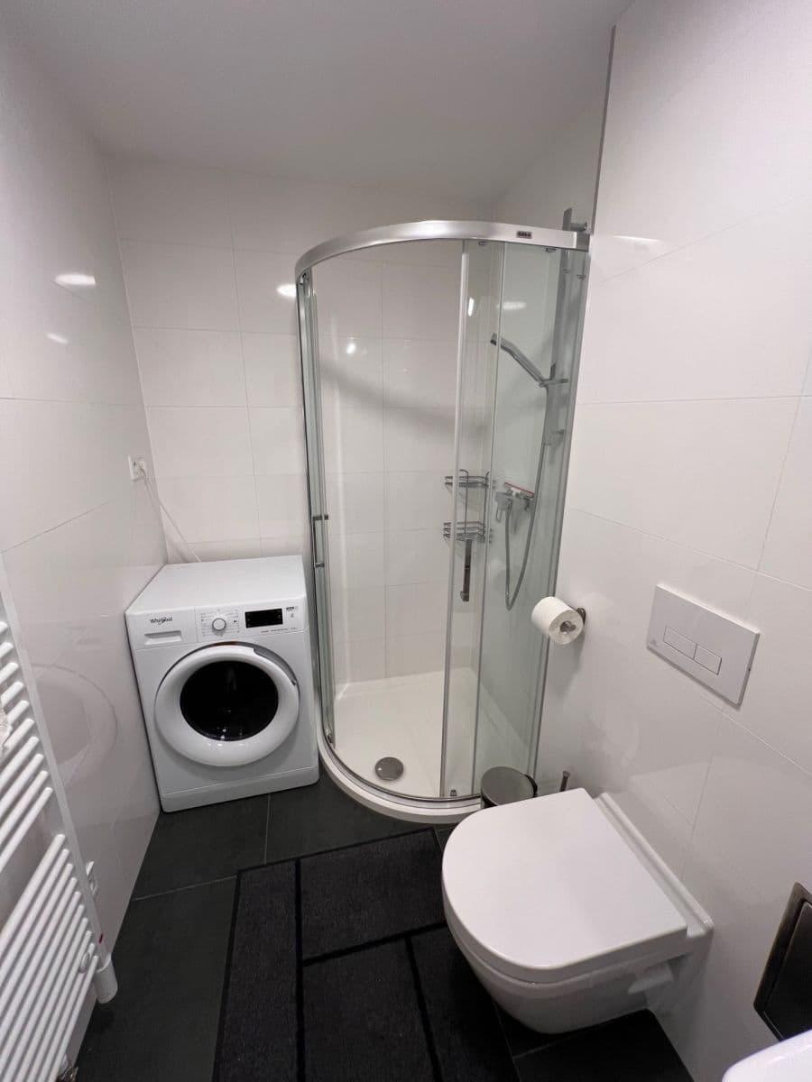 Prenájom bytu 2-izbový 40 m², Žižkova, Horoměřice, Středočeský kraj Prenájom bytu 2-izbový 40 m², Žižkova, Horoměřice, Středočeský kraj