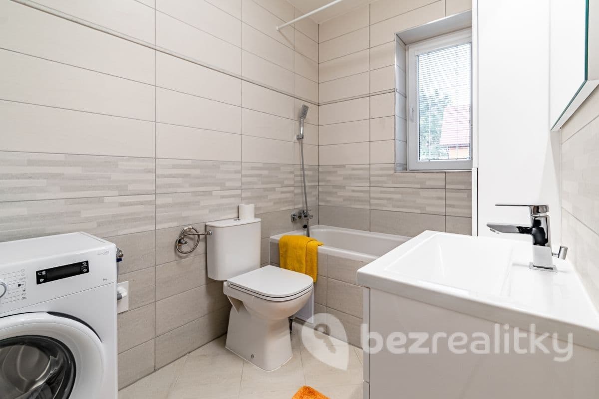 Prenájom bytu 2-izbový 55 m², Olešnická, Praha, Praha Prenájom bytu 2-izbový 55 m², Olešnická, Praha, Praha