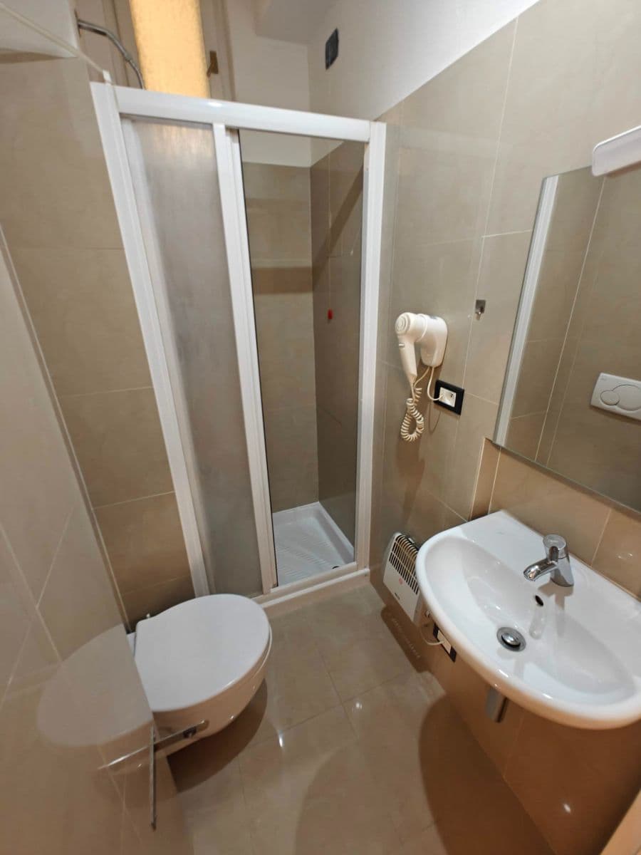Prenájom bytu 1-izbový 34 m², Vlkova, Praha, Praha Prenájom bytu 1-izbový 34 m², Vlkova, Praha, Praha