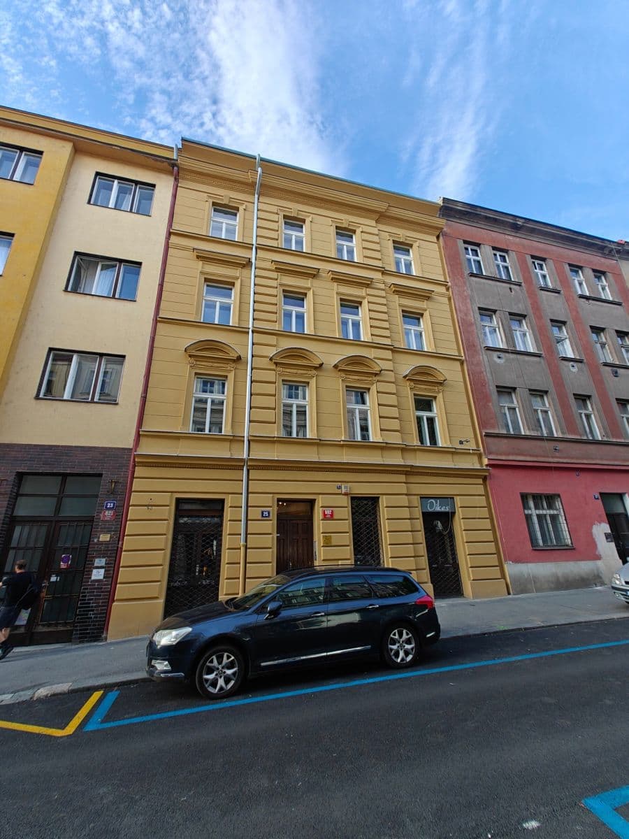 Prenájom bytu 1-izbový 34 m², Vlkova, Praha, Praha Prenájom bytu 1-izbový 34 m², Vlkova, Praha, Praha