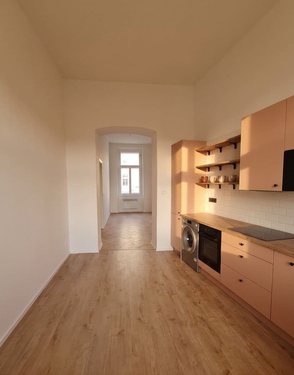 Prenájom bytu 1-izbový 34 m², Vlkova, Praha, Praha Prenájom bytu 1-izbový 34 m², Vlkova, Praha, Praha