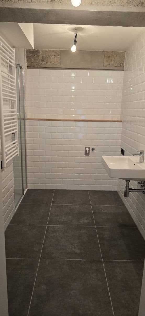 Prenájom bytu 2-izbový 58 m², Kolbenova, Praha, Praha Prenájom bytu 2-izbový 58 m², Kolbenova, Praha, Praha