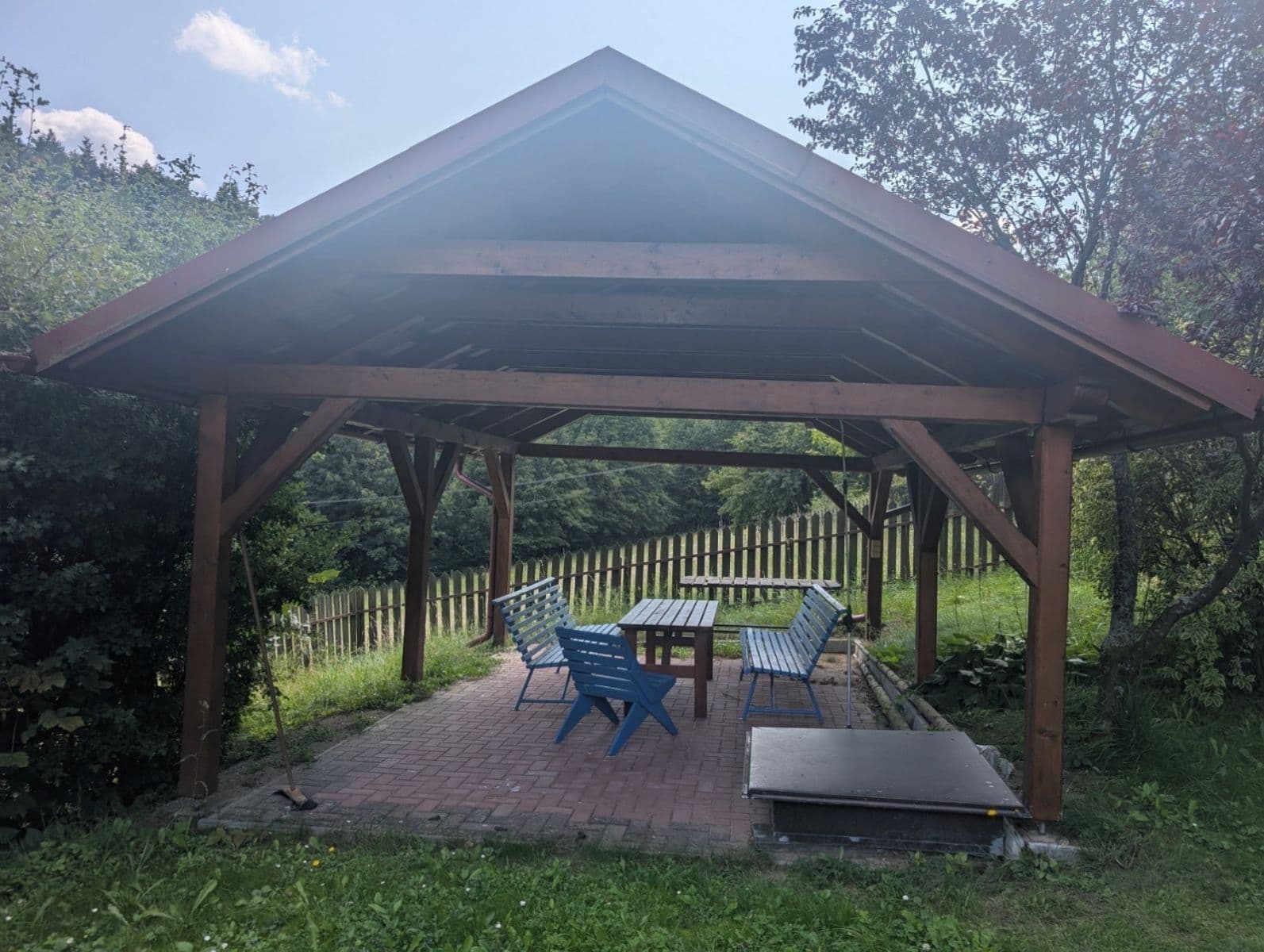 Predaj rekreačného objektu 120 m², pozemek 1.159 m², Liptál, Zlínský kraj Predaj rekreačného objektu 120 m², pozemek 1.159 m², Liptál, Zlínský kraj