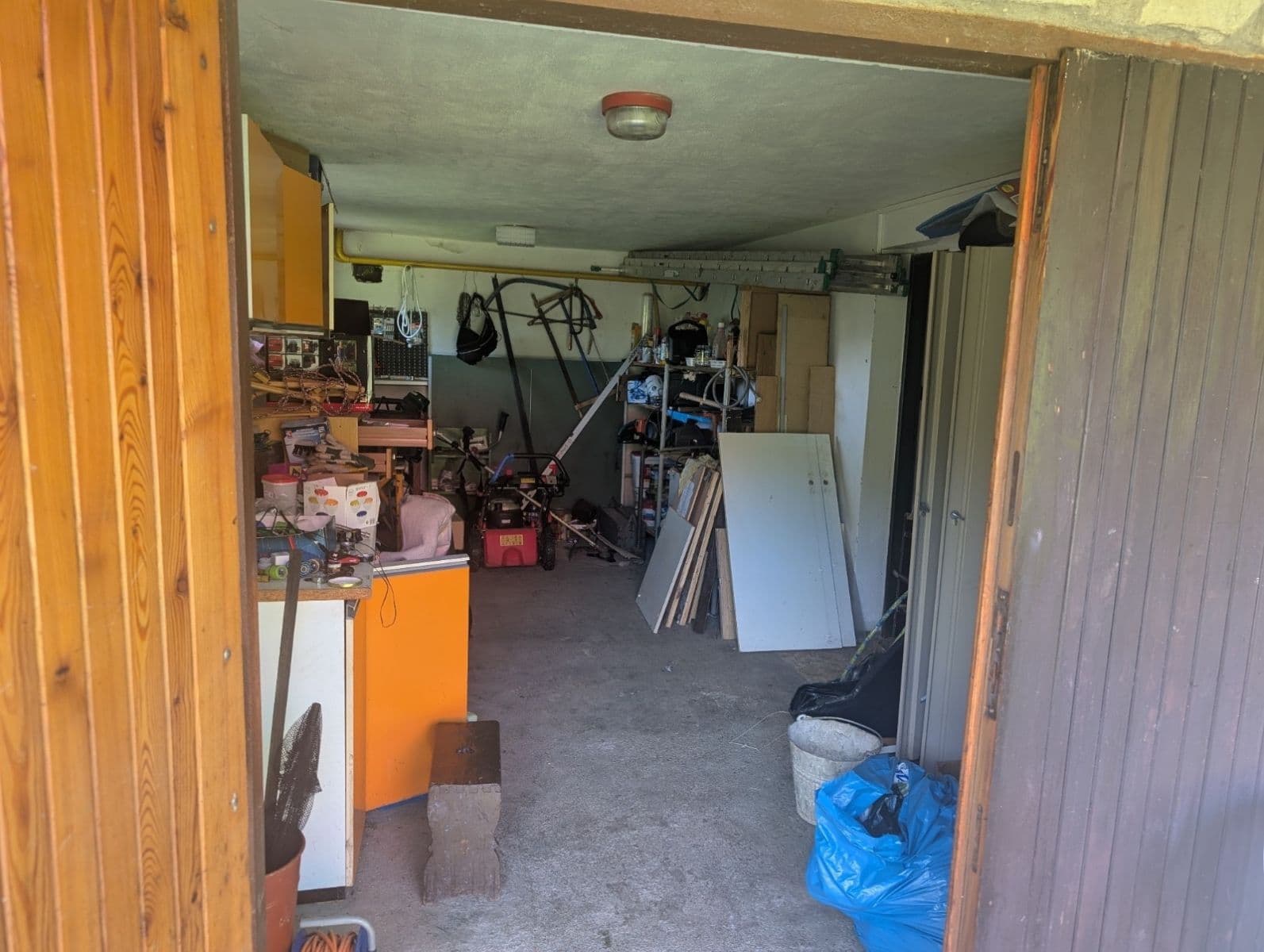 Predaj rekreačného objektu 120 m², pozemek 1.159 m², Liptál, Zlínský kraj Predaj rekreačného objektu 120 m², pozemek 1.159 m², Liptál, Zlínský kraj