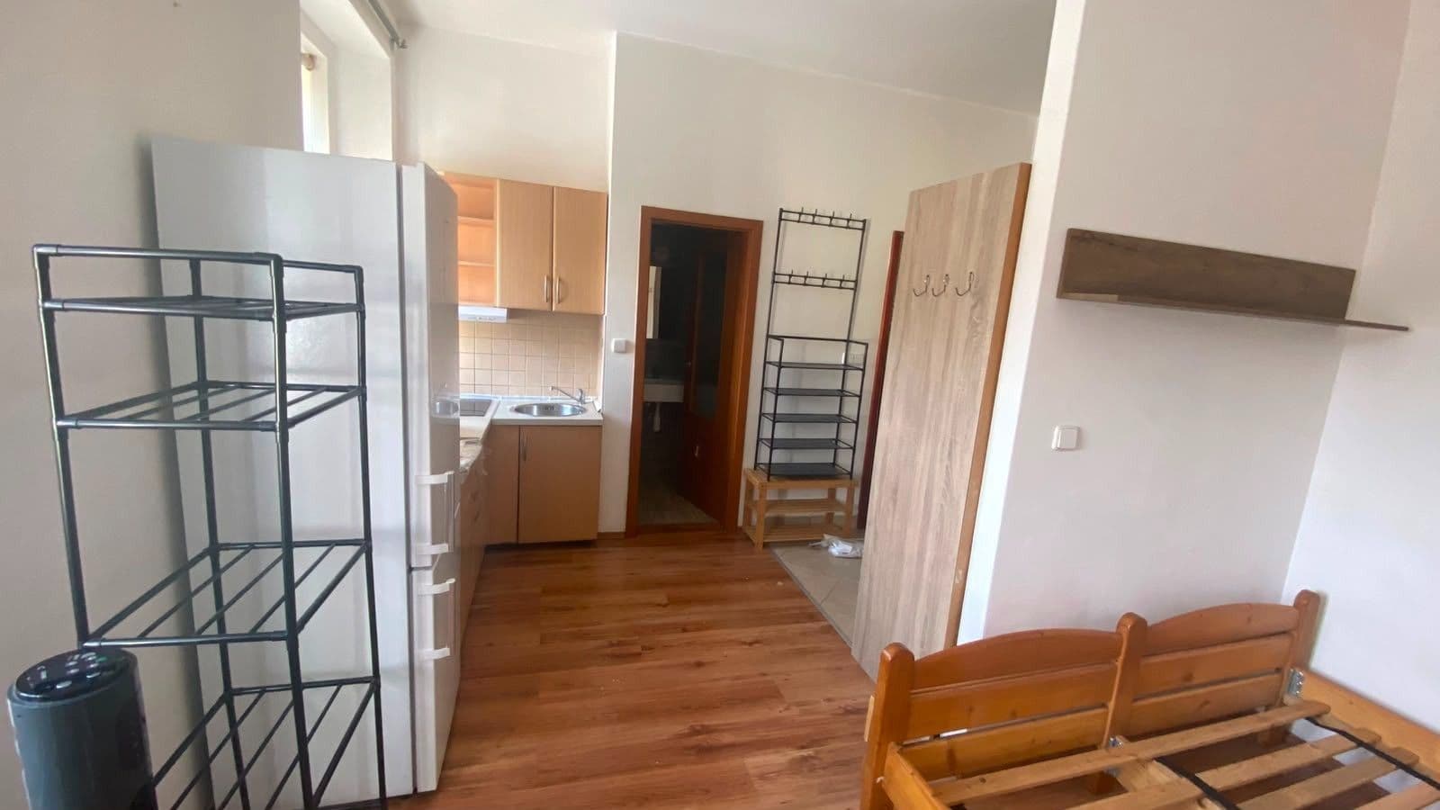 Prenájom bytu 1-izbový 21 m², U Tvrze, Praha, Praha Prenájom bytu 1-izbový 21 m², U Tvrze, Praha, Praha