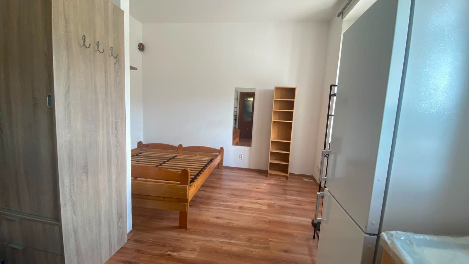 Prenájom bytu 1-izbový 21 m², U Tvrze, Praha, Praha Prenájom bytu 1-izbový 21 m², U Tvrze, Praha, Praha