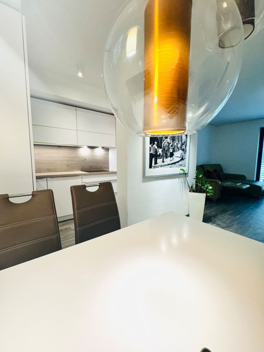 Predaj bytu 3-izbový 70 m², Nad Paloučkem, Beroun, Středočeský kraj Predaj bytu 3-izbový 70 m², Nad Paloučkem, Beroun, Středočeský kraj