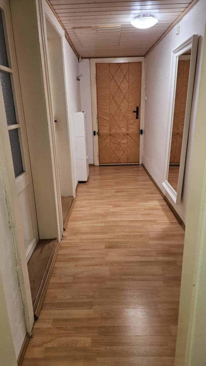Prenájom bytu 2-izbový 42 m², Horní, Praha, Praha Prenájom bytu 2-izbový 42 m², Horní, Praha, Praha
