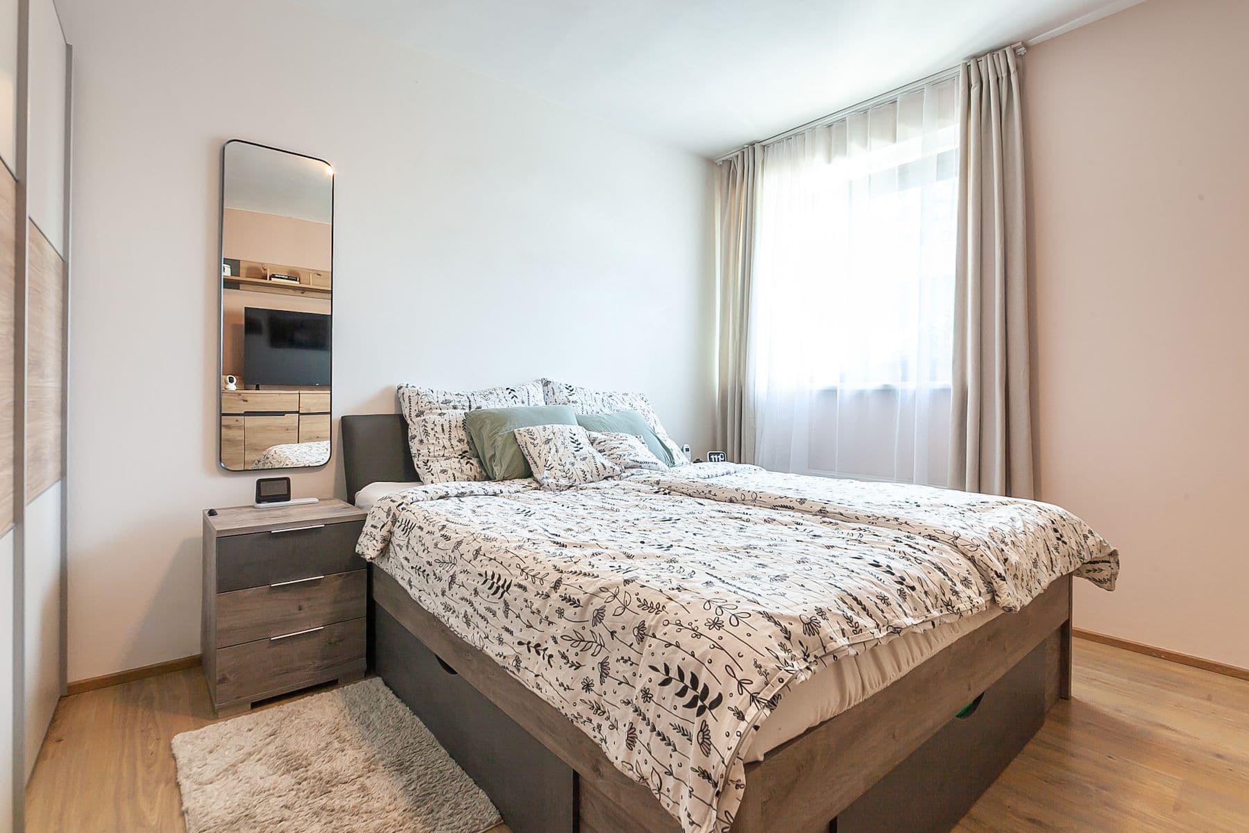 Predaj bytu 4-izbový 95 m², Nad Rybníčky, Praha, Praha Predaj bytu 4-izbový 95 m², Nad Rybníčky, Praha, Praha