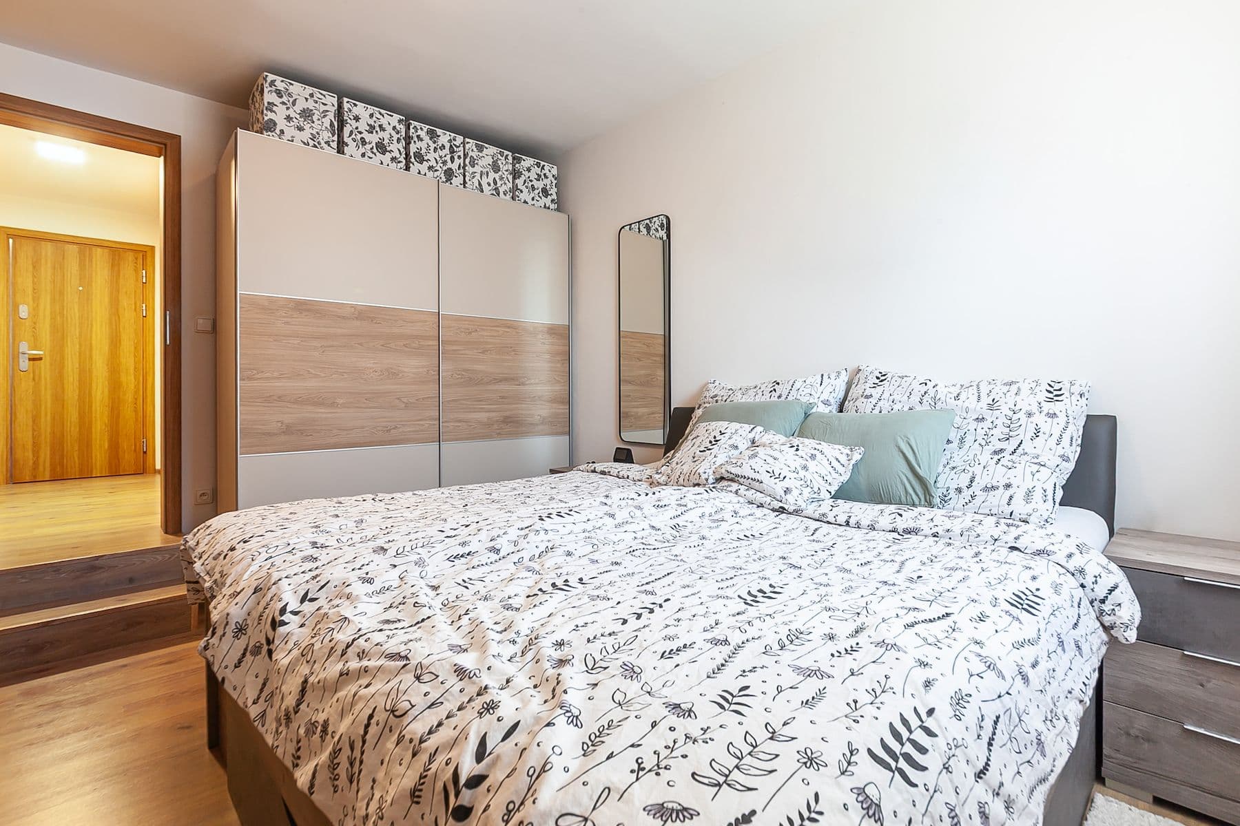 Predaj bytu 4-izbový 95 m², Nad Rybníčky, Praha, Praha Predaj bytu 4-izbový 95 m², Nad Rybníčky, Praha, Praha