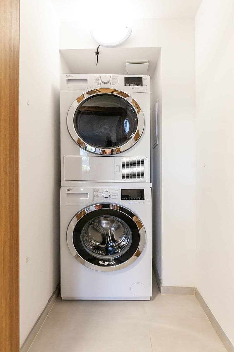 Predaj bytu 4-izbový 95 m², Nad Rybníčky, Praha, Praha Predaj bytu 4-izbový 95 m², Nad Rybníčky, Praha, Praha