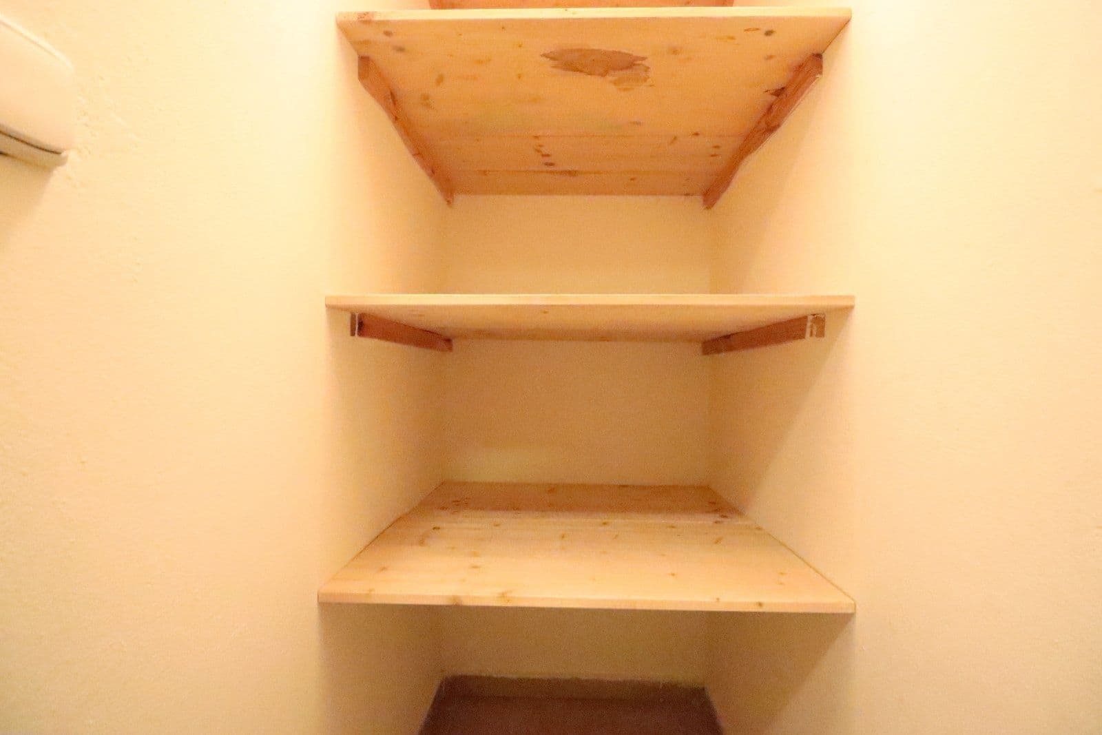 Prenájom bytu 3-izbový 81 m², Hořelické náměstí, Rudná, Středočeský kraj Prenájom bytu 3-izbový 81 m², Hořelické náměstí, Rudná, Středočeský kraj