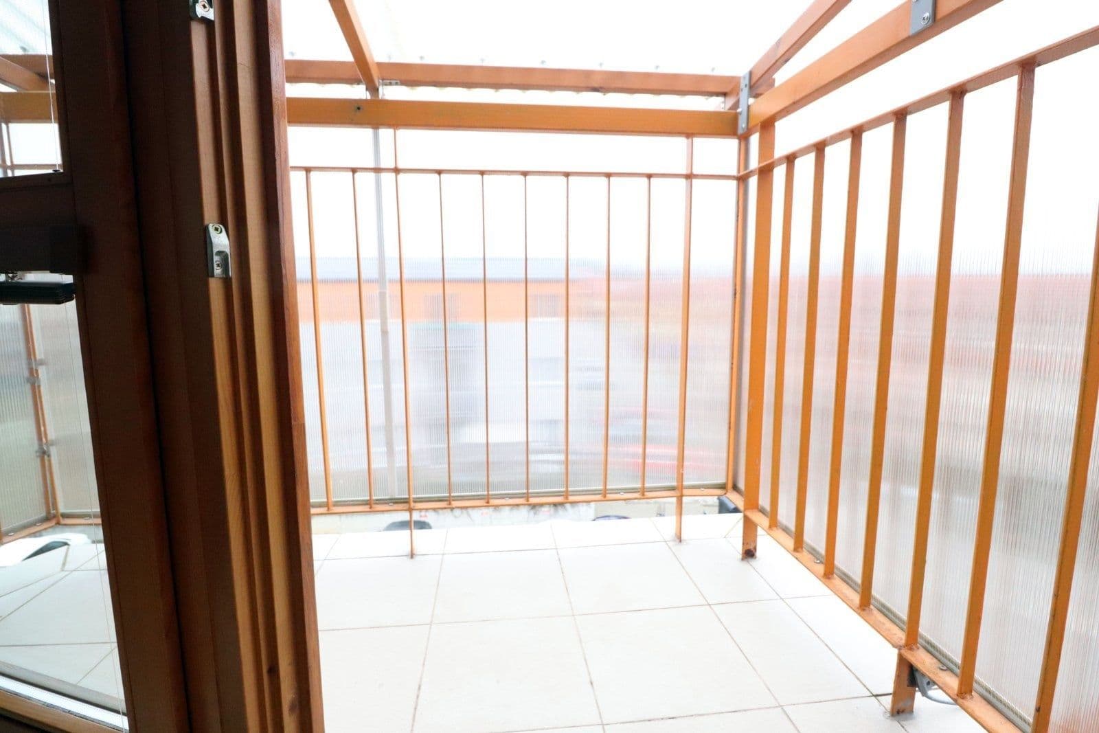 Prenájom bytu 3-izbový 81 m², Hořelické náměstí, Rudná, Středočeský kraj Prenájom bytu 3-izbový 81 m², Hořelické náměstí, Rudná, Středočeský kraj