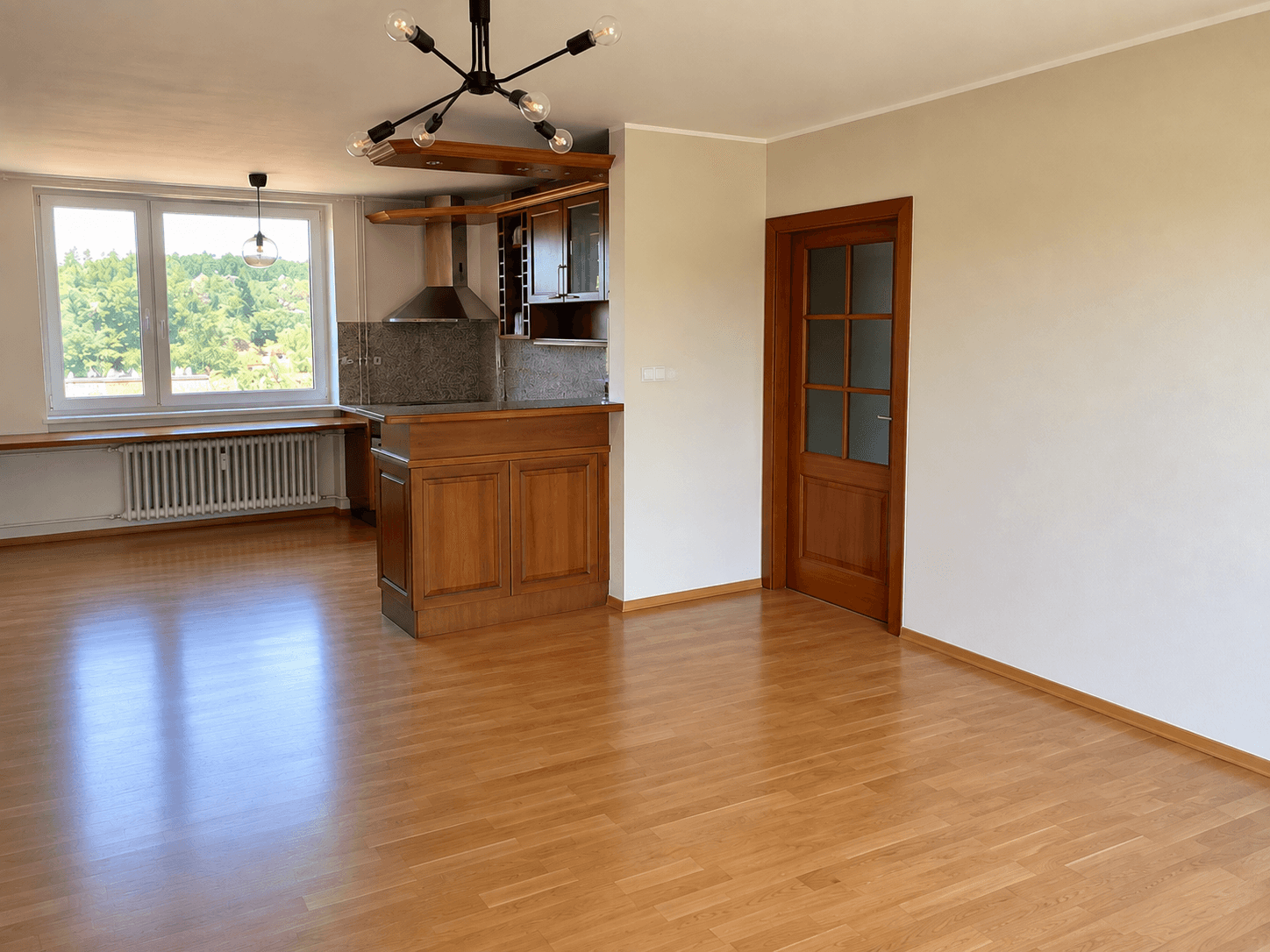 Prenájom bytu 3-izbový 89 m², K Červenému vrchu, Praha, Praha Prenájom bytu 3-izbový 89 m², K Červenému vrchu, Praha, Praha