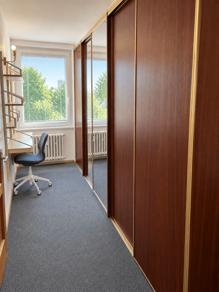 Prenájom bytu 3-izbový 89 m², K Červenému vrchu, Praha, Praha Prenájom bytu 3-izbový 89 m², K Červenému vrchu, Praha, Praha