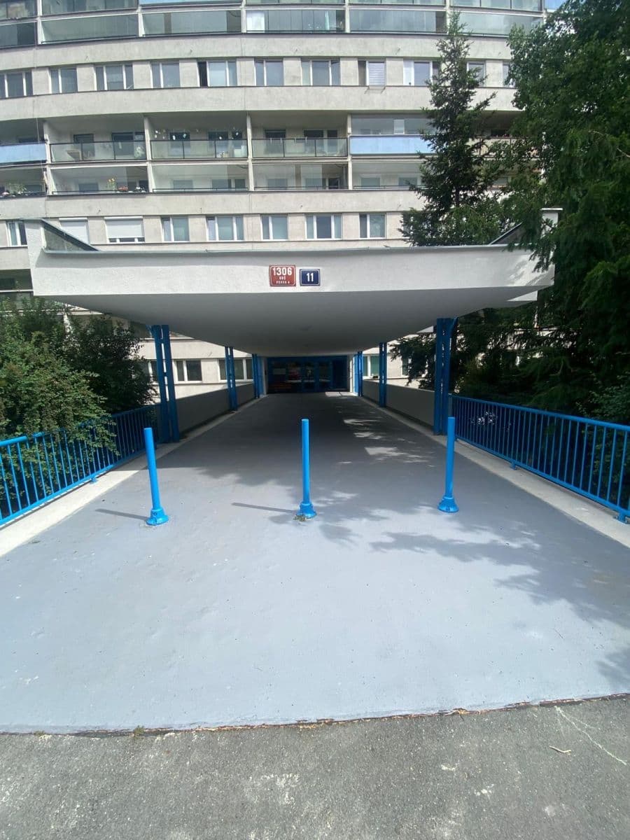 Prenájom bytu 2-izbový 38 m², Sládkovičova, Praha, Praha Prenájom bytu 2-izbový 38 m², Sládkovičova, Praha, Praha