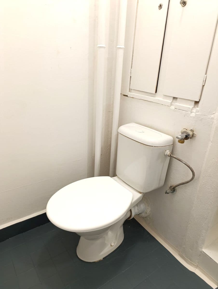 Prenájom bytu 2-izbový 38 m², Sládkovičova, Praha, Praha Prenájom bytu 2-izbový 38 m², Sládkovičova, Praha, Praha
